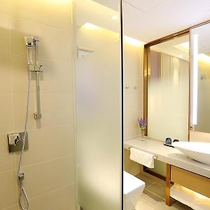 Deluxe King size bed Room
